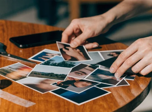 Apps para montagens e colagens: grade, colagem livre e modelo pronto