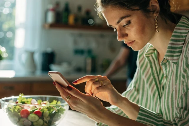 Apps para acompanhar peso, alimentação e atividades no celular