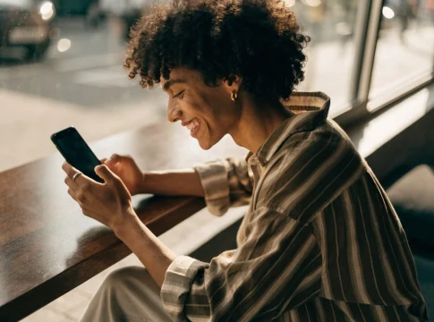 Melhores aplicativos de relacionamento: Tinder, Bumble, happn ou OkCupid?