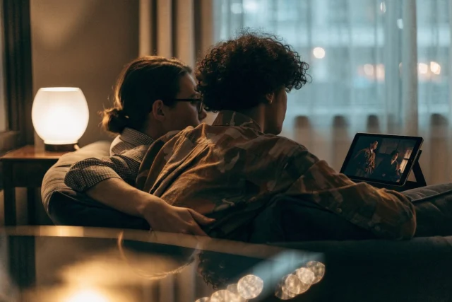 Apps grátis de filmes asiáticos no celular: quais instalar e como usar