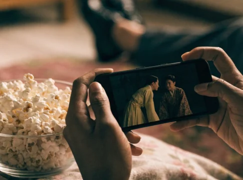 Apps para assistir filmes asiáticos: qual escolher por país e gênero